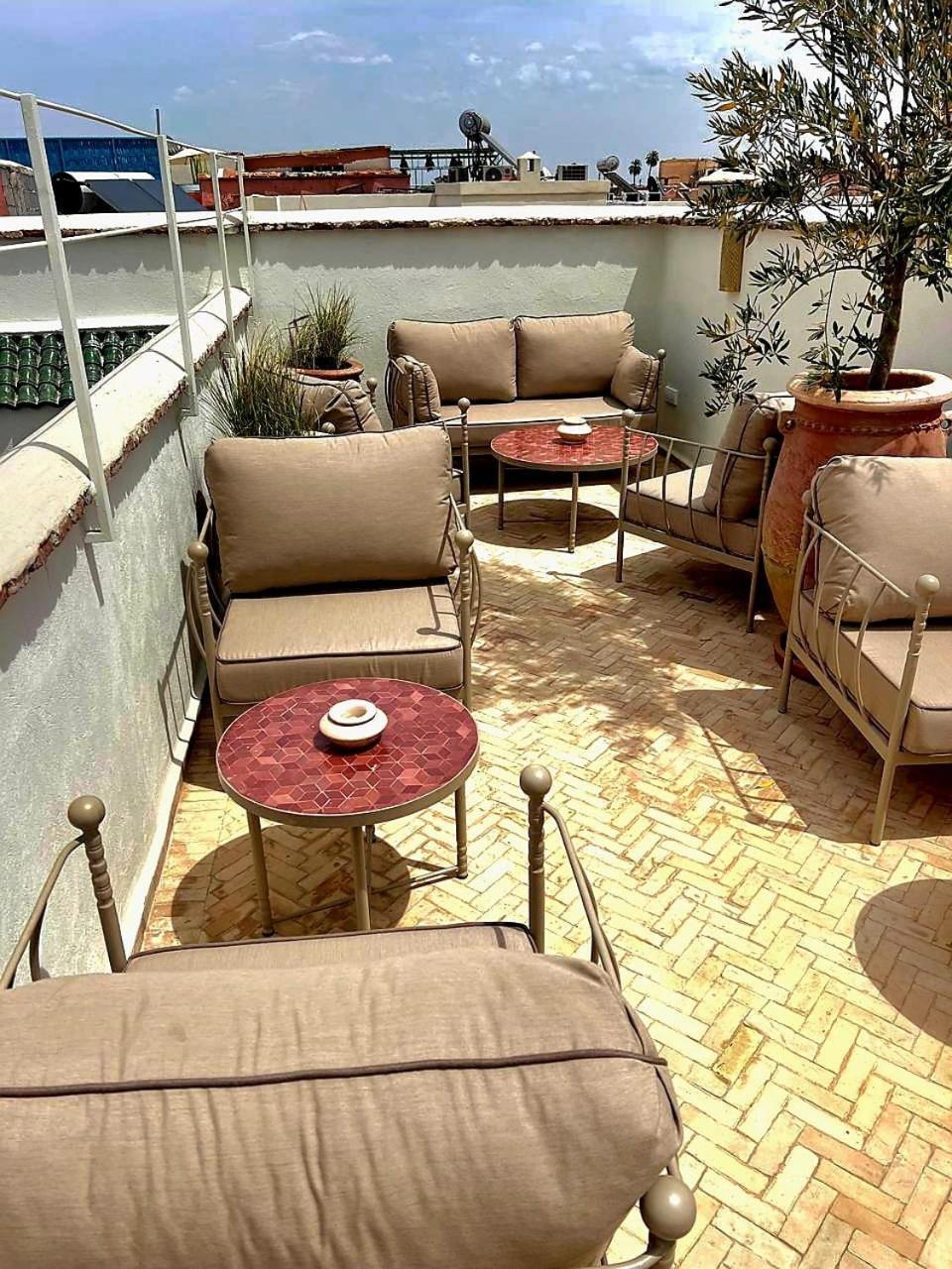 Le Singe Rose Hotel Marrakesh Exterior photo