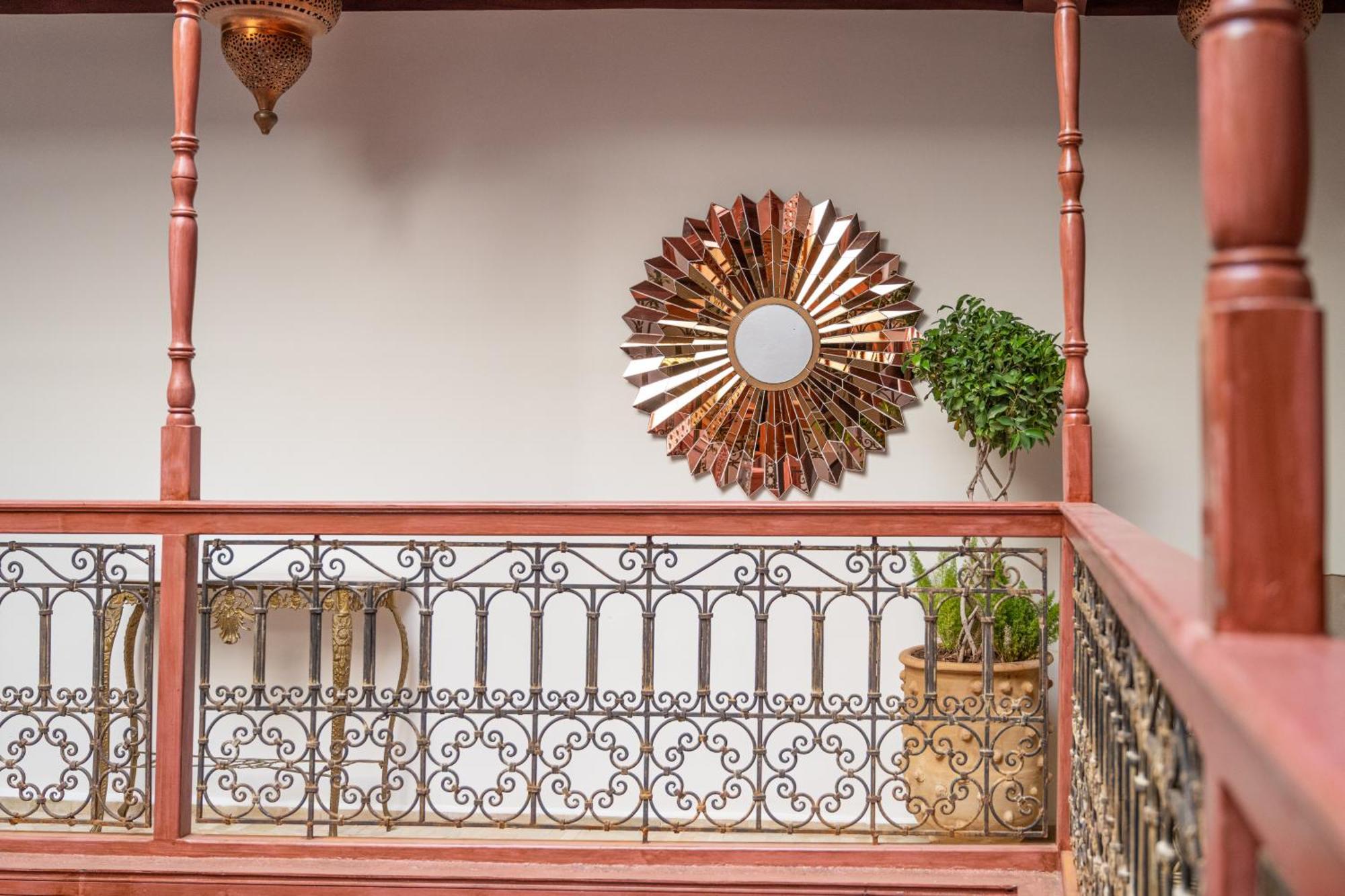 Le Singe Rose Hotel Marrakesh Exterior photo